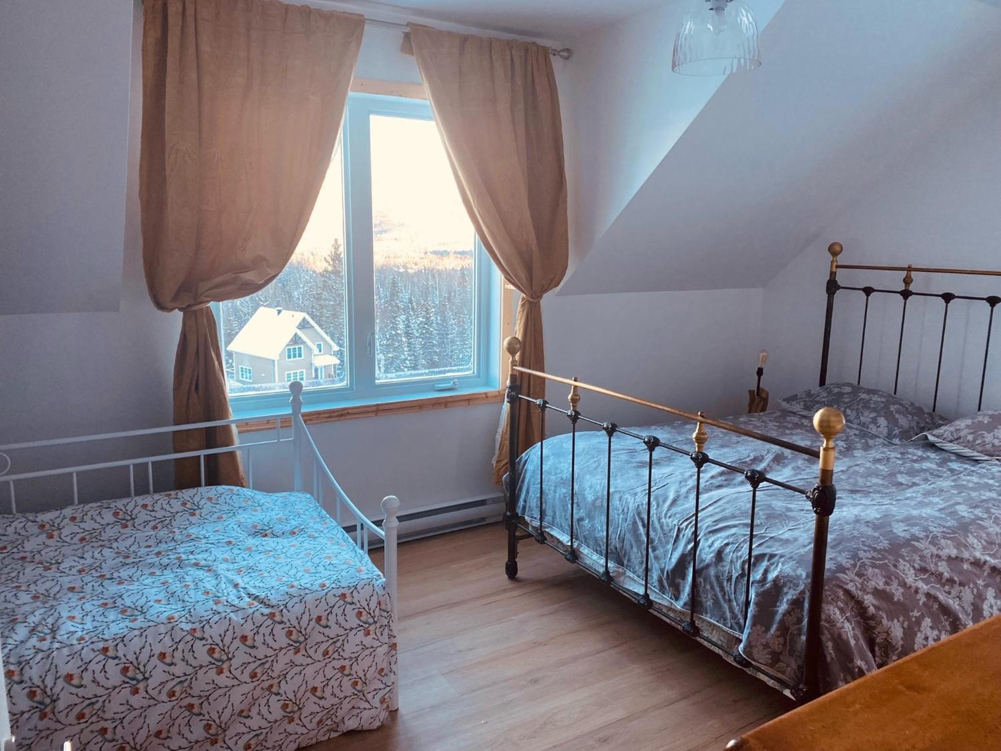 Chalet Mont Edouard De 4 Unites L'Anse-Saint-Jean Ngoại thất bức ảnh